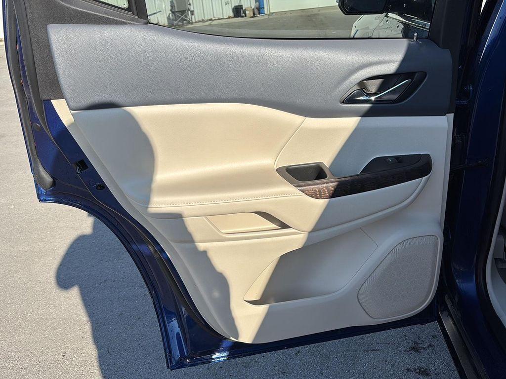 used 2023 GMC Acadia car, priced at $35,995