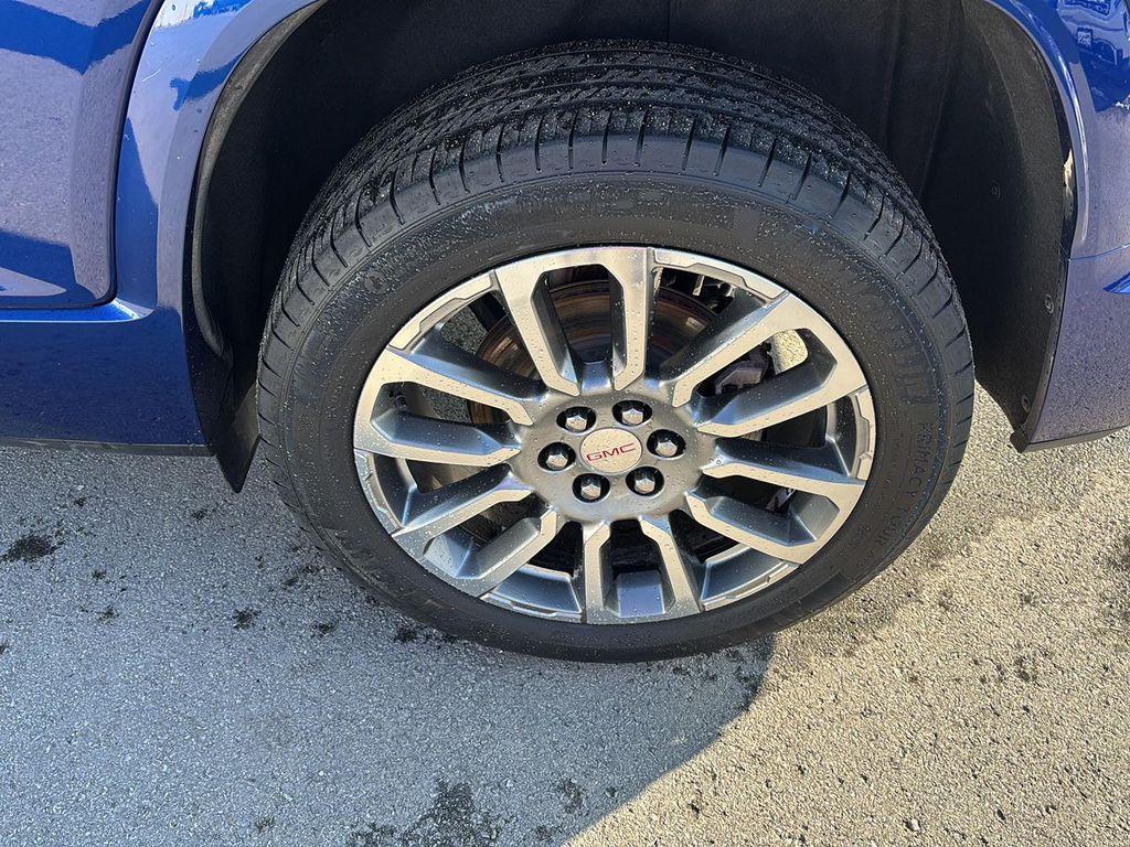 used 2023 GMC Acadia car, priced at $35,995