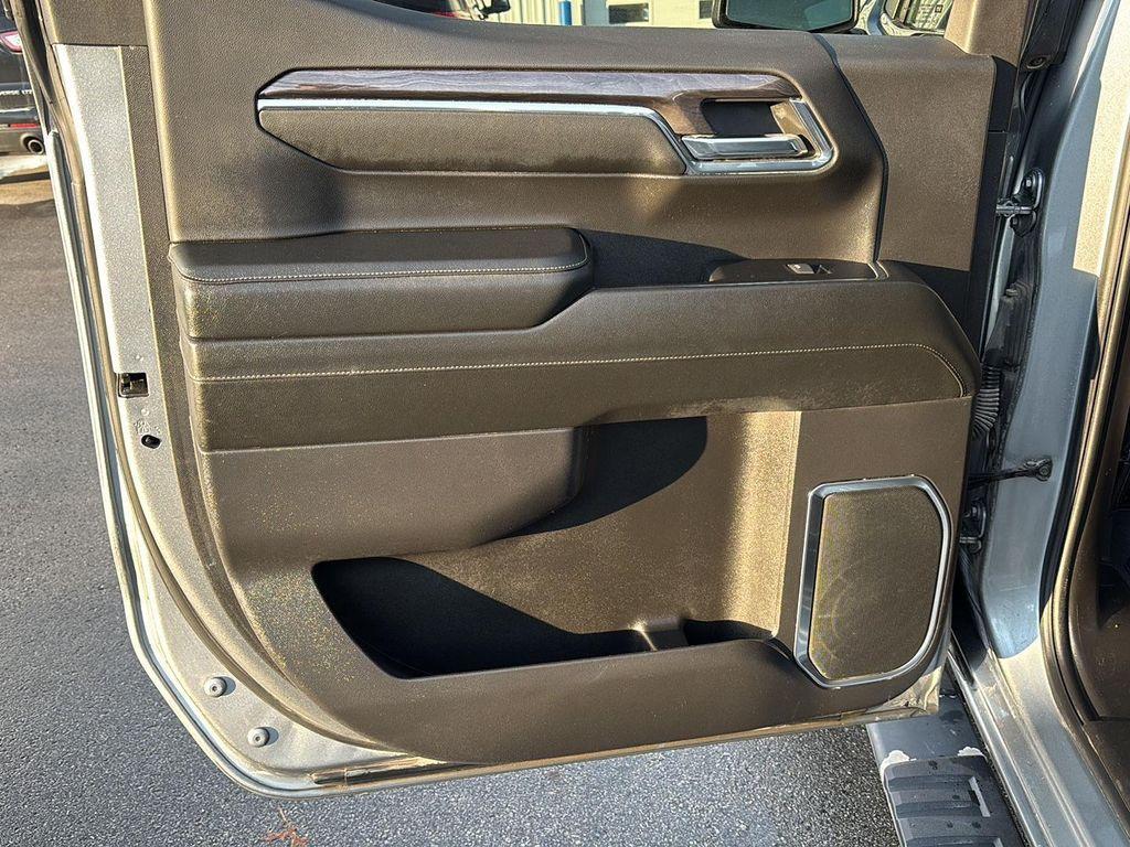 used 2024 Chevrolet Silverado 1500 car, priced at $44,995