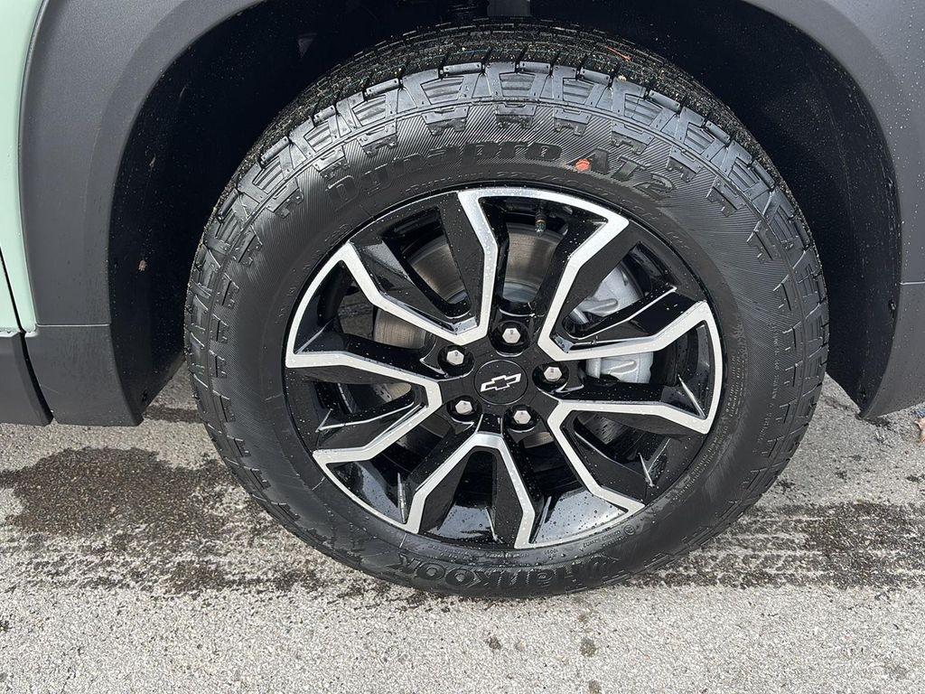 new 2026 Chevrolet TrailBlazer car, priced at $31,745