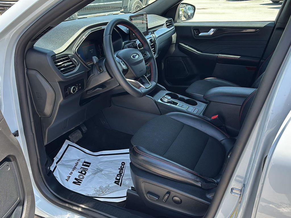 used 2025 Ford Escape car, priced at $26,995