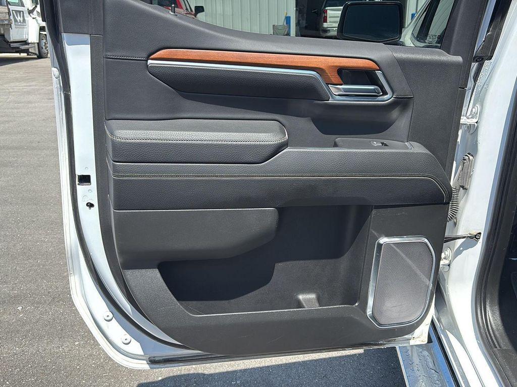 used 2022 GMC Sierra 1500 car, priced at $44,995