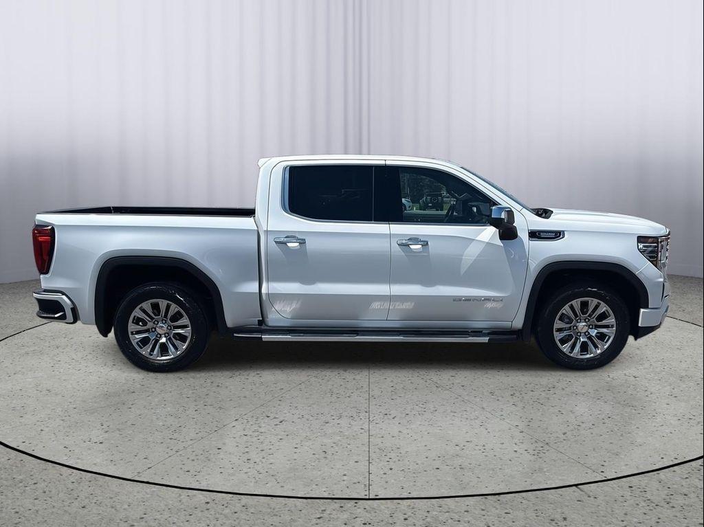 used 2022 GMC Sierra 1500 car, priced at $44,995