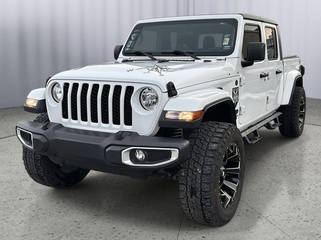 used 2022 Jeep Gladiator car, priced at $30,382