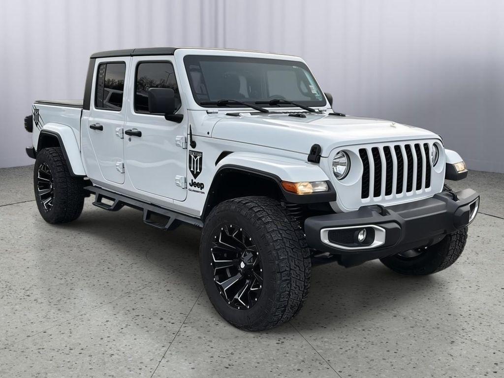 used 2022 Jeep Gladiator car, priced at $30,382