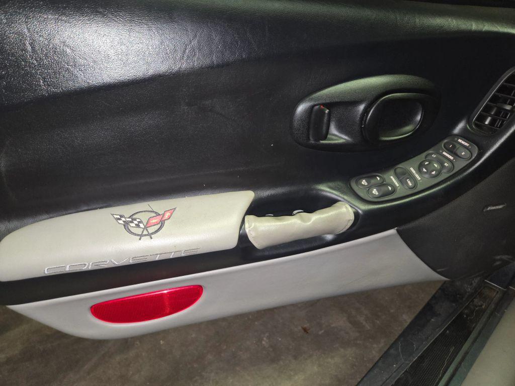 used 2004 Chevrolet Corvette car, priced at $34,998