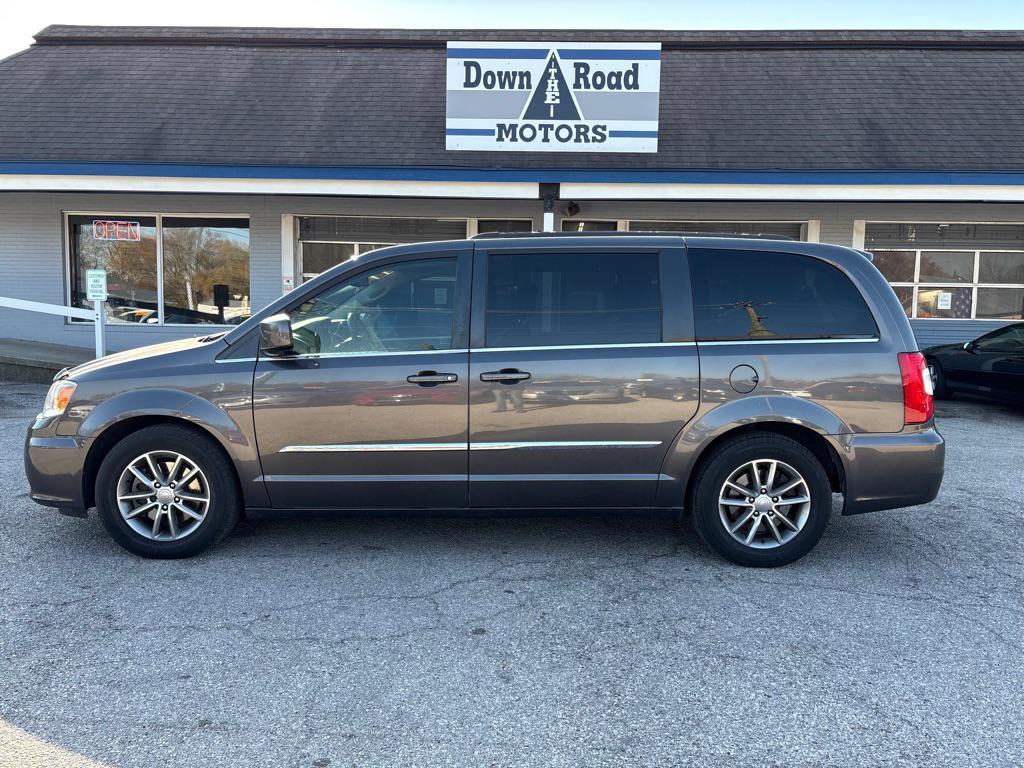 used 2016 Chrysler Town & Country car, priced at $11,200