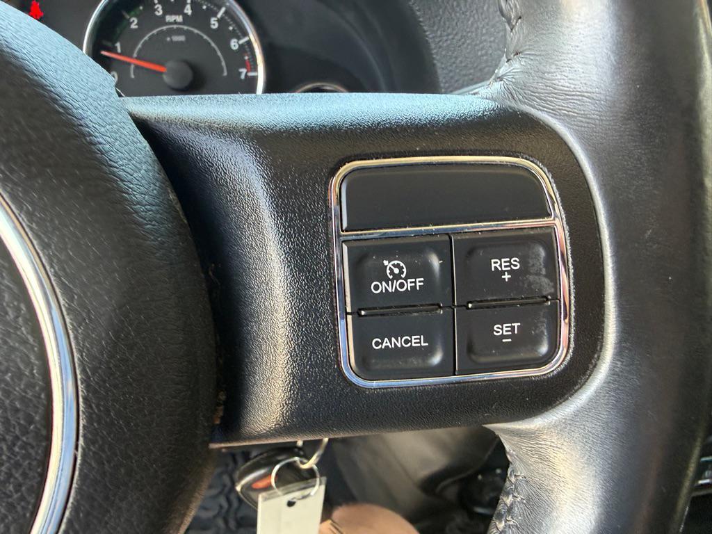 used 2015 Jeep Wrangler Unlimited car, priced at $17,350