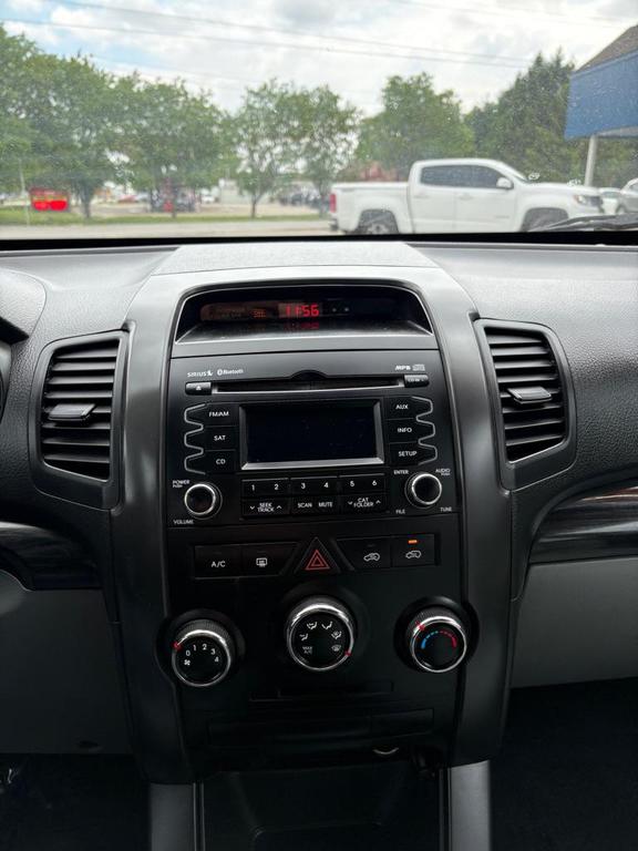 used 2011 Kia Sorento car, priced at $6,400