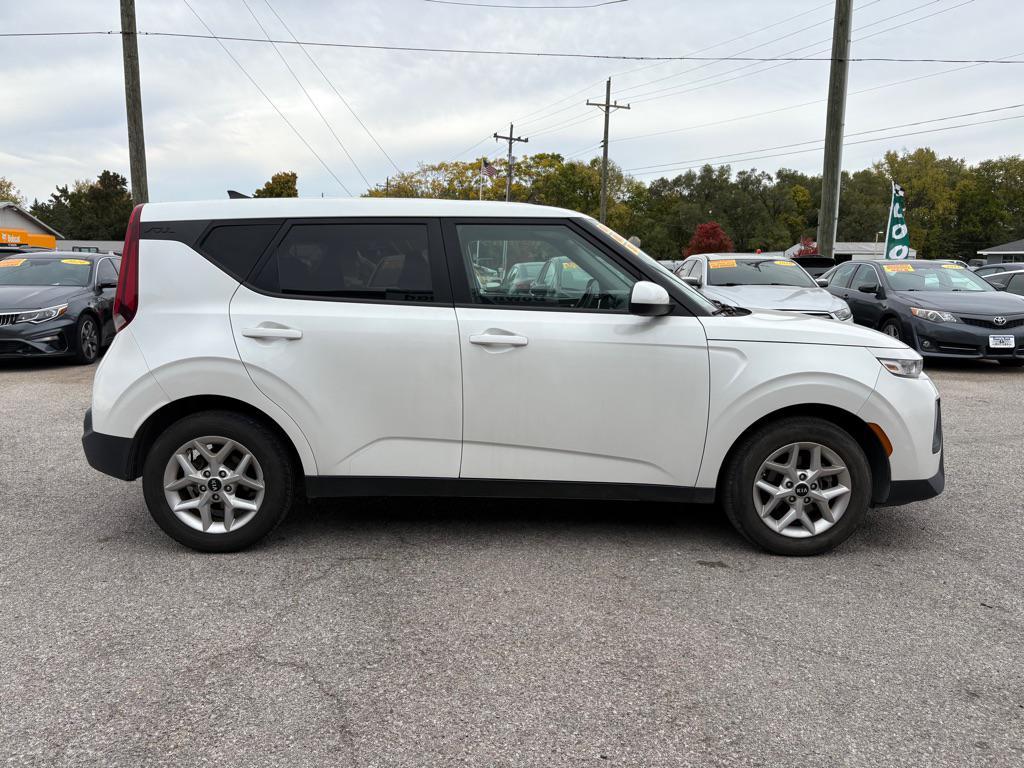 used 2021 Kia Soul car, priced at $17,600