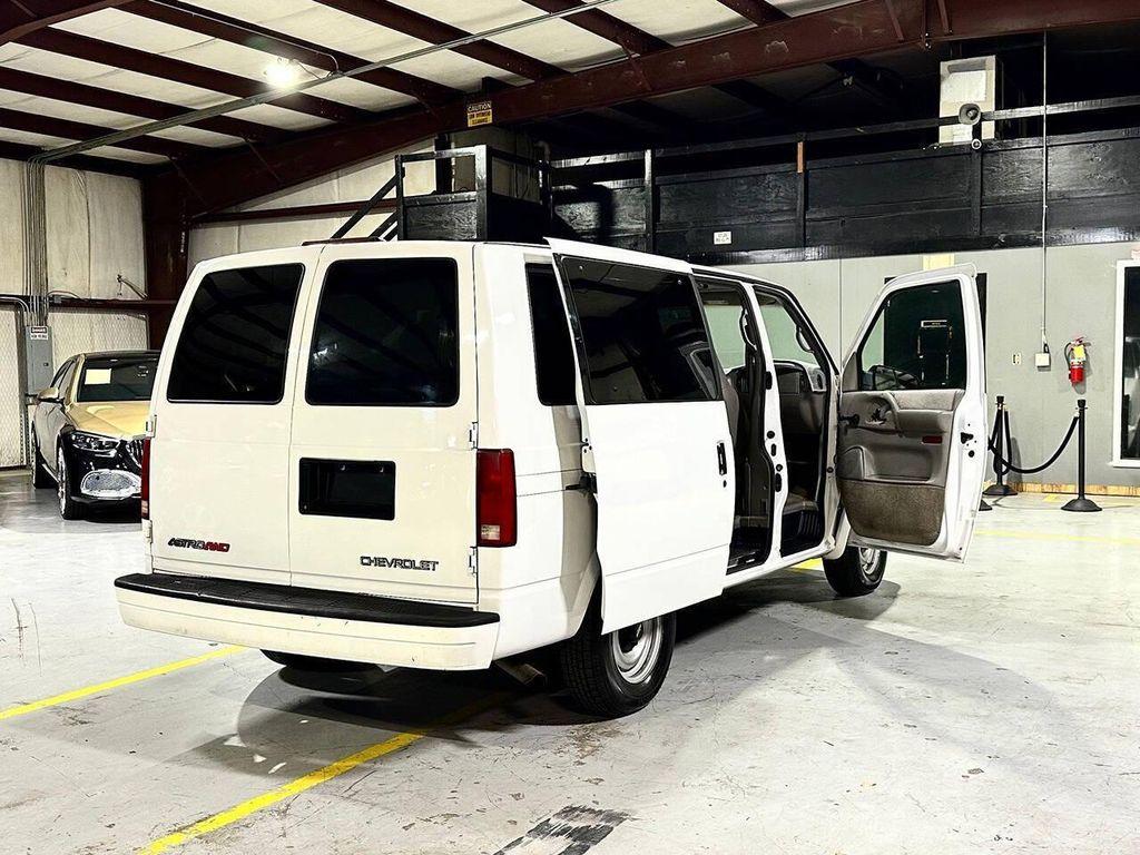 used 2000 Chevrolet Astro car, priced at $24,999