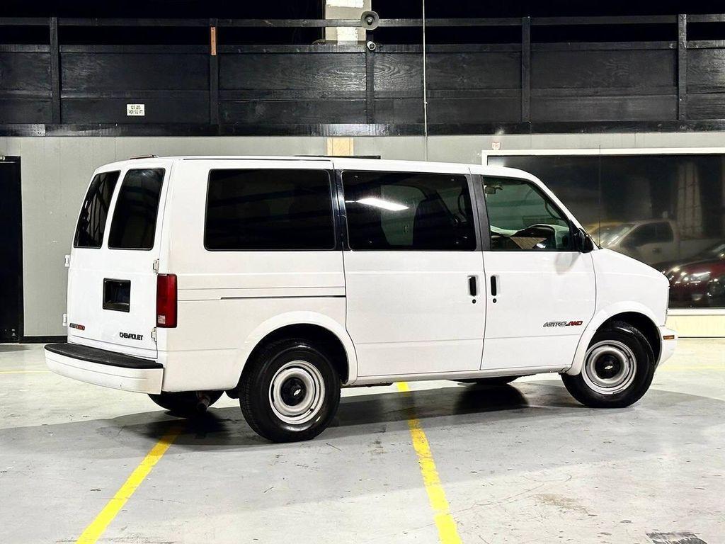 used 2000 Chevrolet Astro car, priced at $24,999