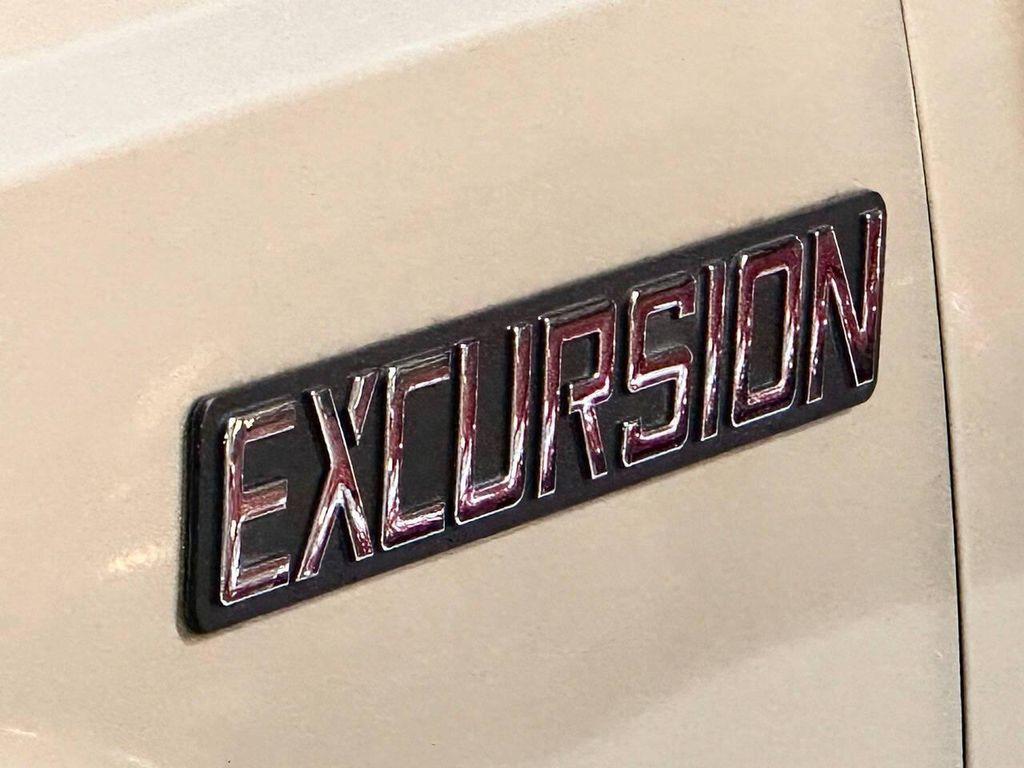 used 2004 Ford Excursion car, priced at $19,999
