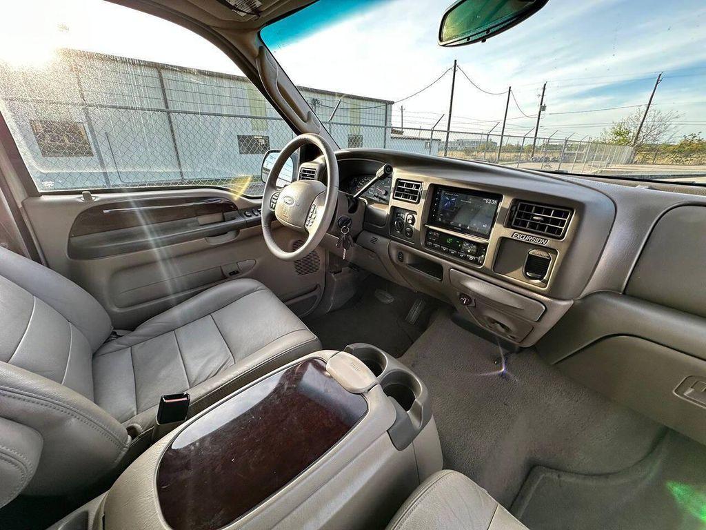 used 2004 Ford Excursion car, priced at $19,999