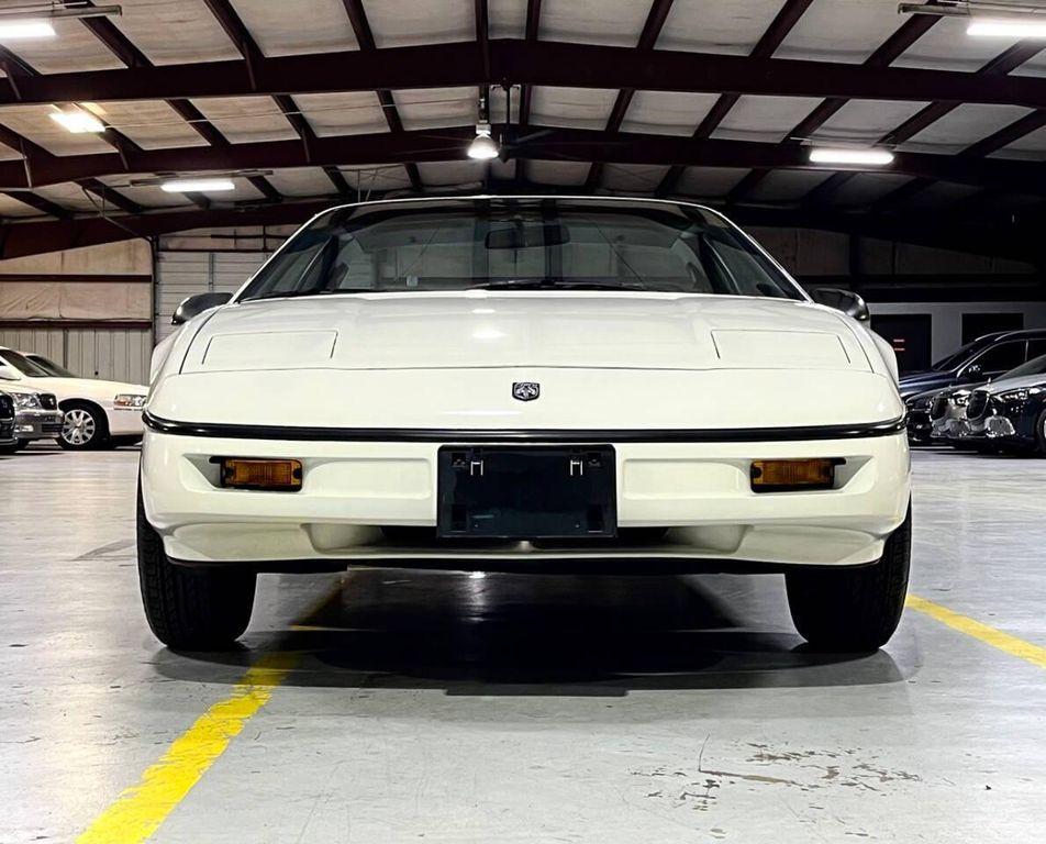 1987 White Pontiac Fiero
