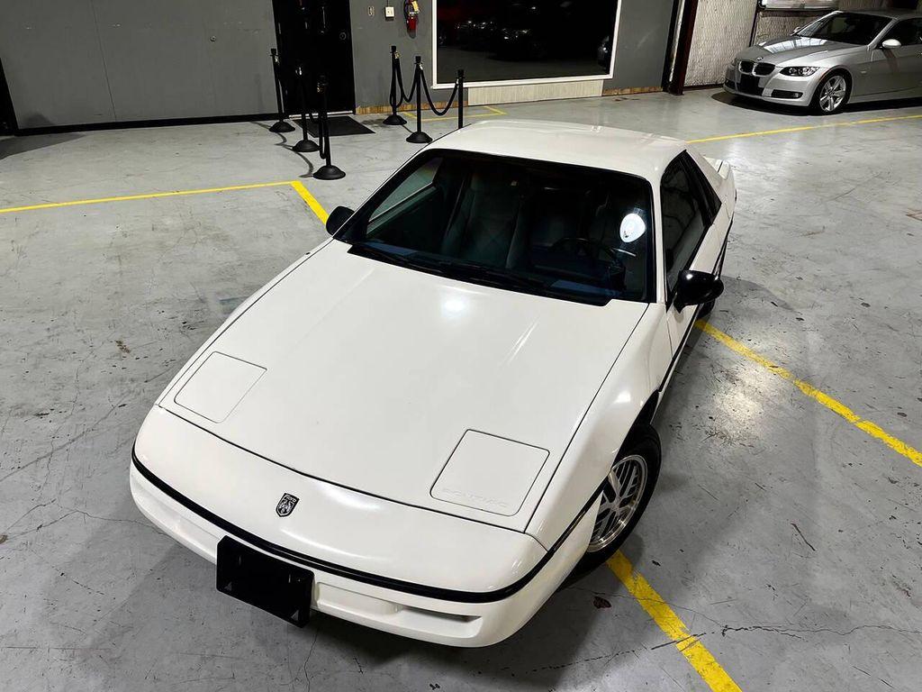 1987 White Pontiac Fiero