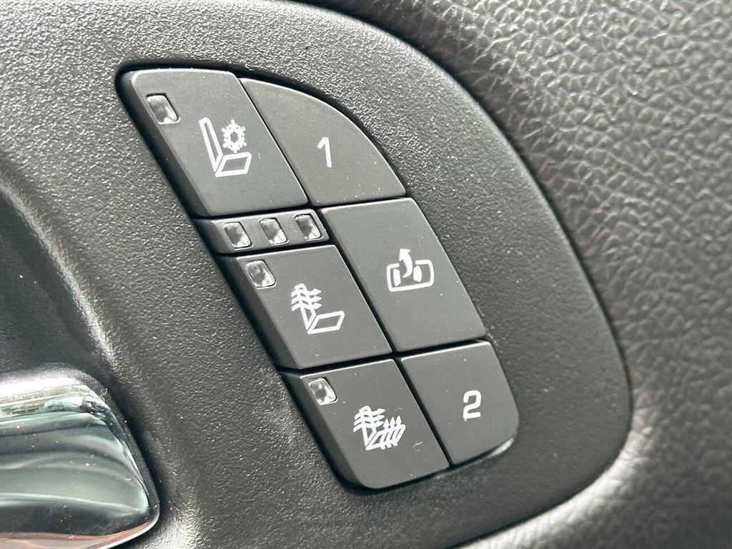 used 2013 GMC Yukon car, priced at $25,999