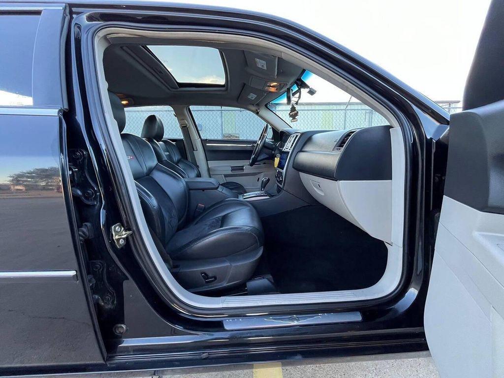 used 2006 Chrysler 300 car, priced at $17,999