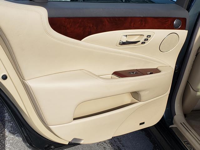 used 2007 Lexus LS 460 car, priced at $11,888