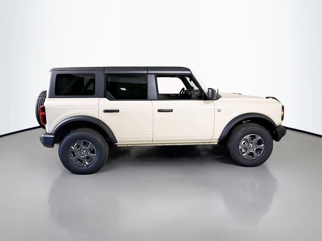new 2025 Ford Bronco car, priced at $44,365