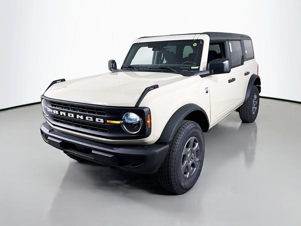 new 2025 Ford Bronco car, priced at $44,365