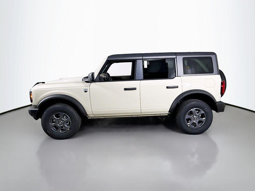 new 2025 Ford Bronco car, priced at $44,365