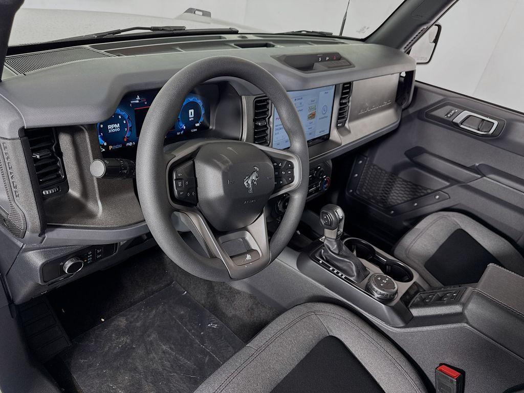 new 2025 Ford Bronco car, priced at $43,723