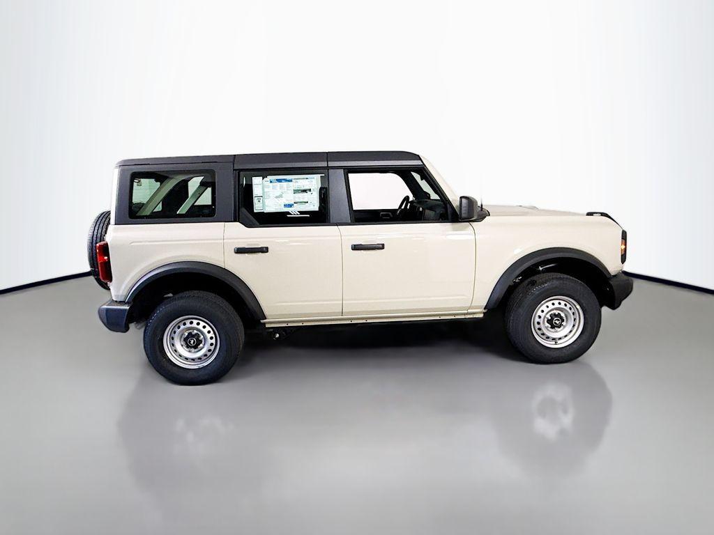 new 2025 Ford Bronco car, priced at $43,723