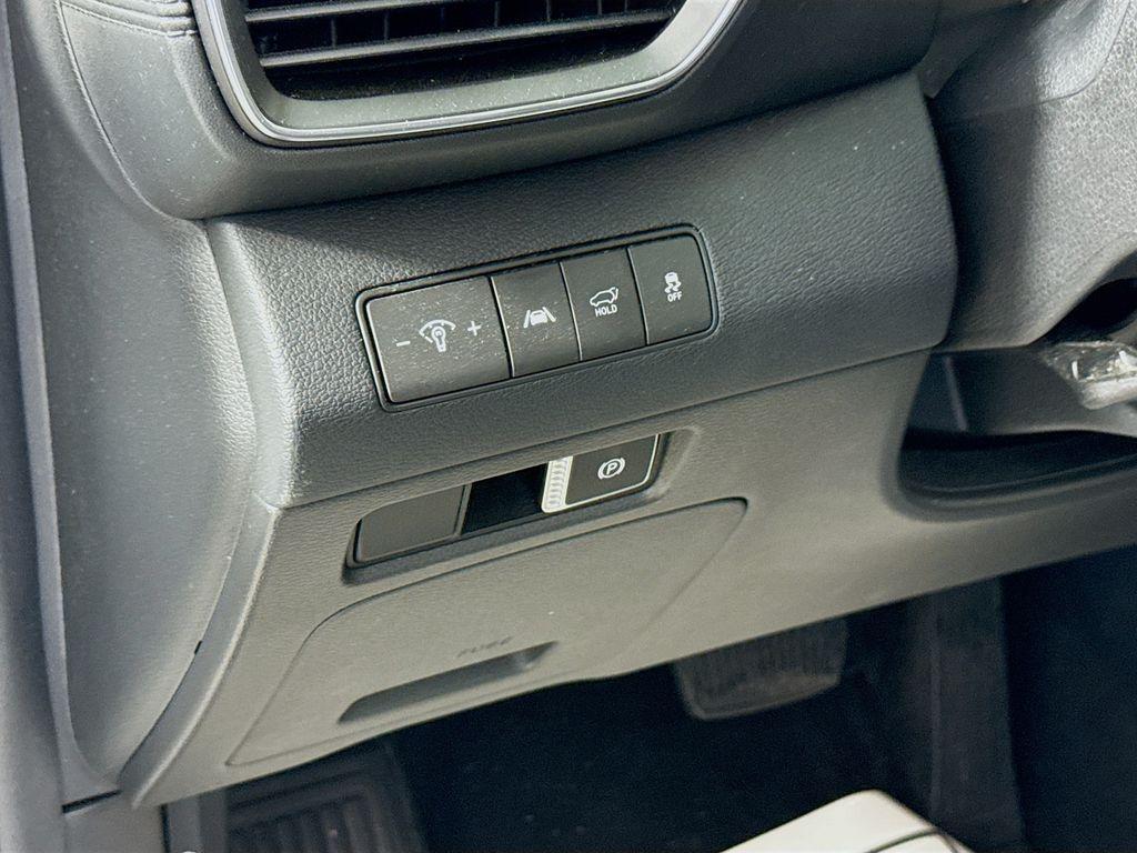 used 2023 Hyundai Santa Fe car, priced at $16,993