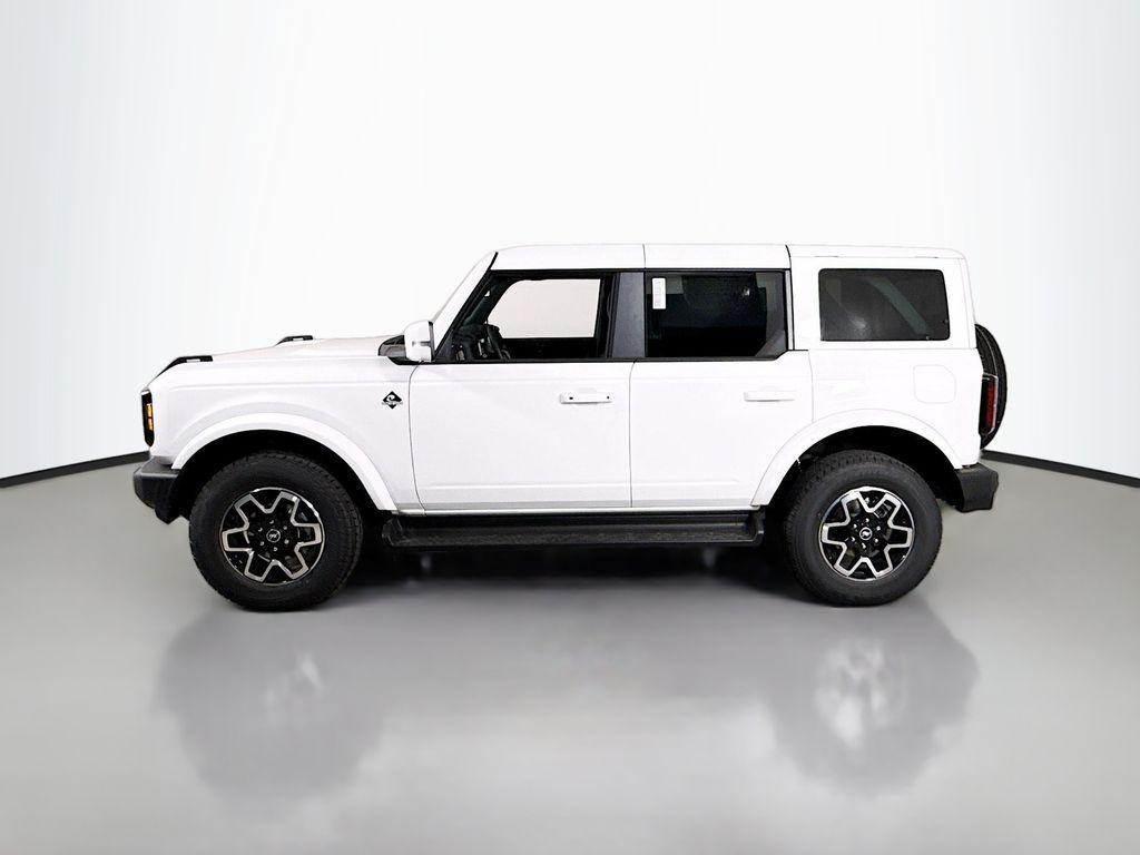 new 2025 Ford Bronco car, priced at $53,286