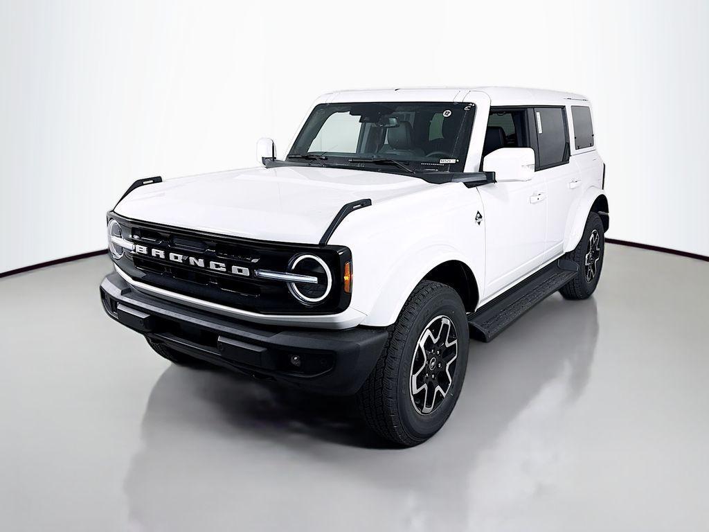 new 2025 Ford Bronco car, priced at $53,286