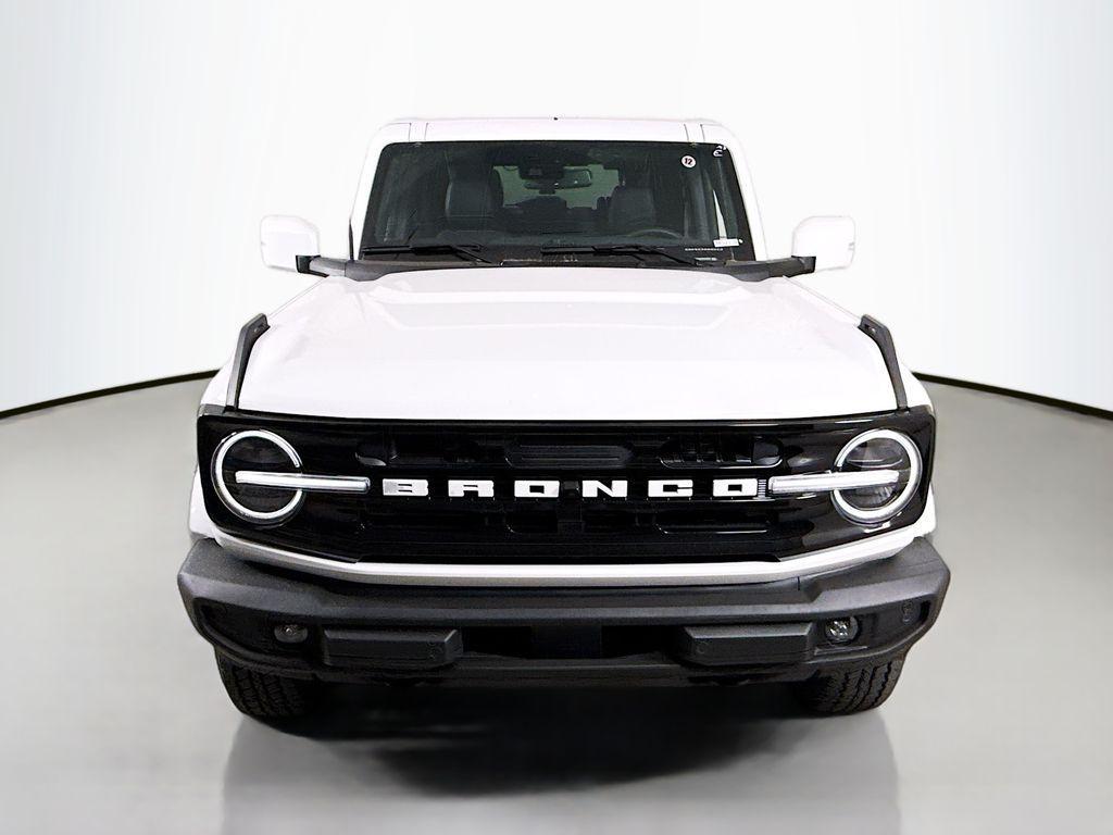 new 2025 Ford Bronco car, priced at $53,286