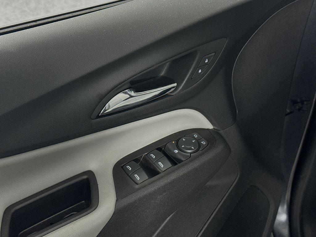 used 2022 Chevrolet Equinox car, priced at $19,750