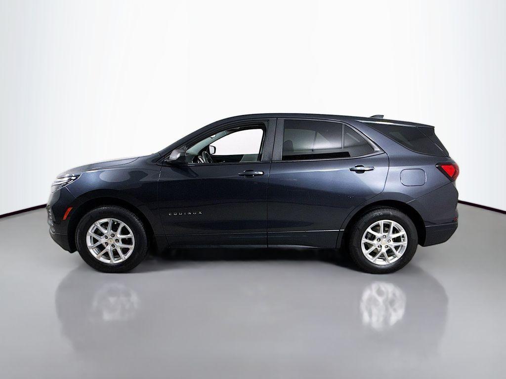 used 2022 Chevrolet Equinox car, priced at $17,698