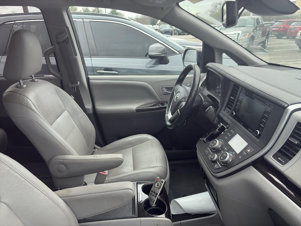 used 2020 Toyota Sienna car, priced at $26,750