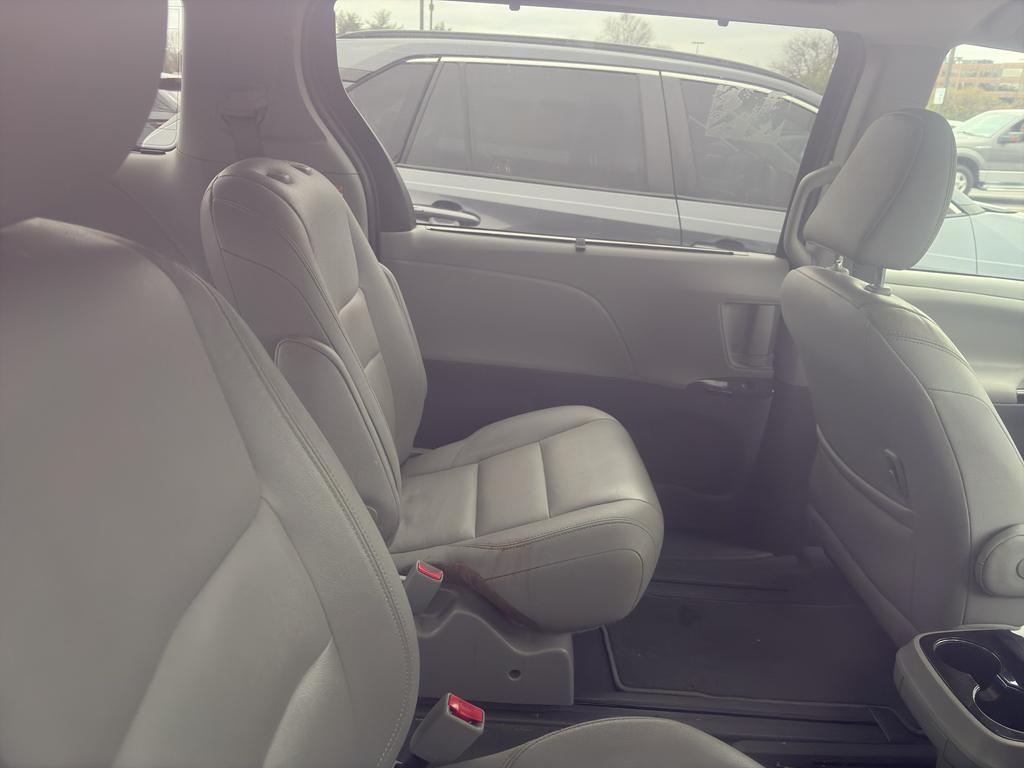 used 2020 Toyota Sienna car, priced at $26,750