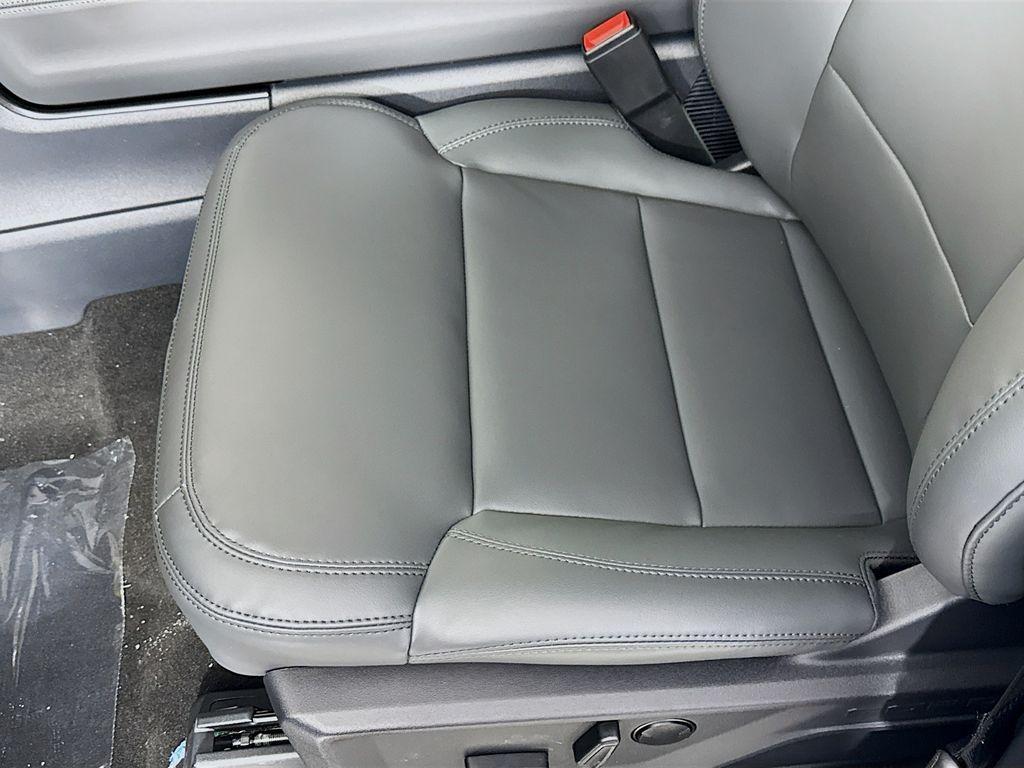 new 2026 Ford Expedition car, priced at $71,885