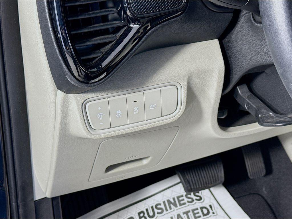 used 2023 Kia Soul car, priced at $17,992