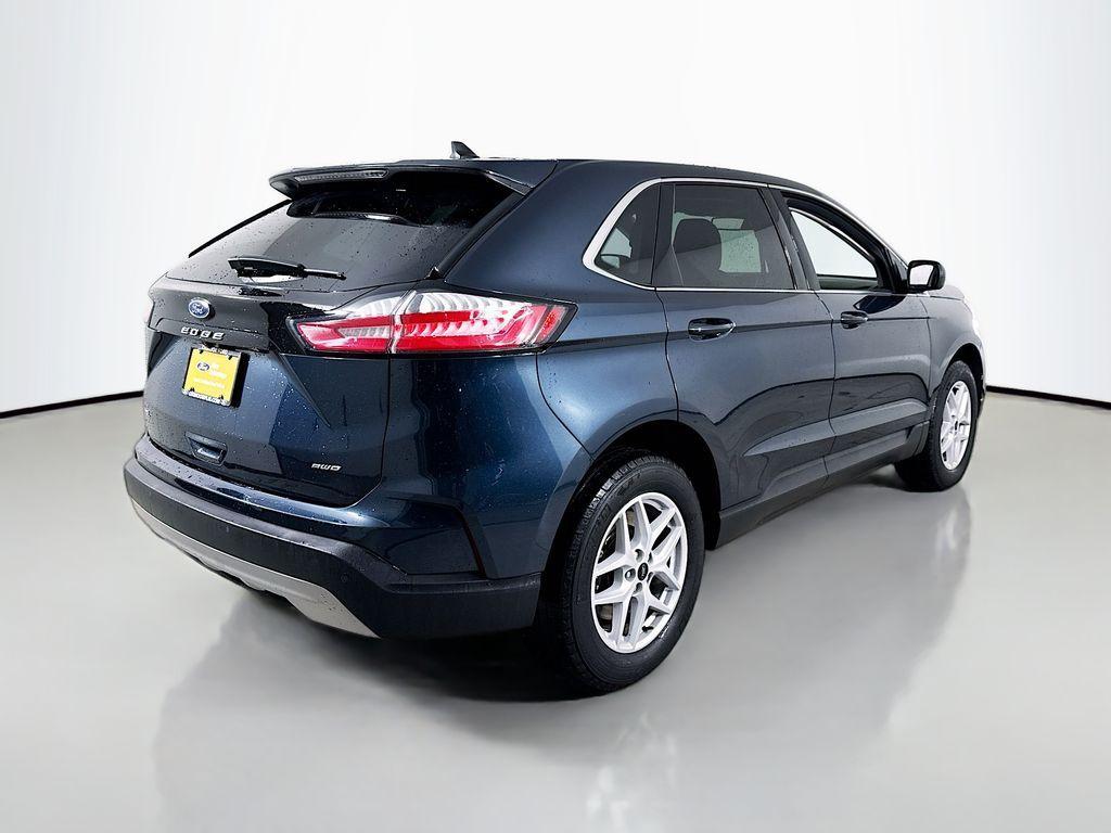 used 2024 Ford Edge car, priced at $27,499