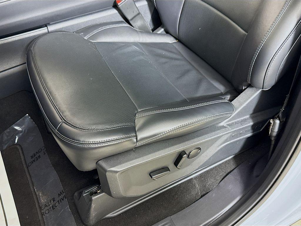 used 2025 Ford Expedition Max car, priced at $73,000