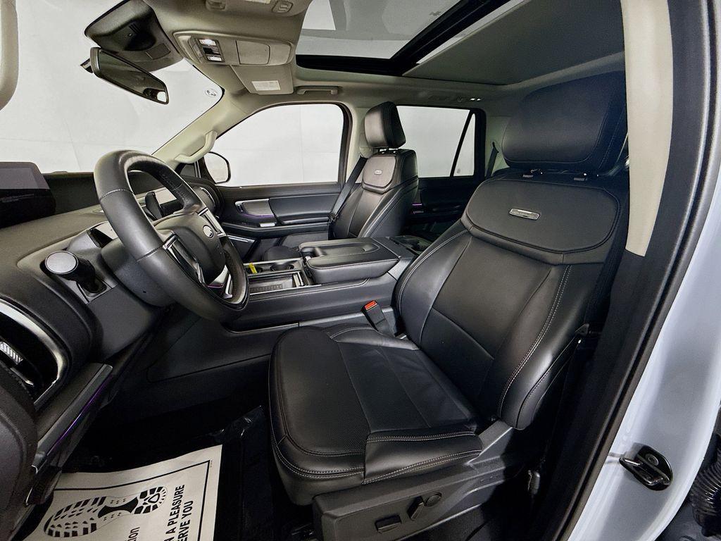 used 2025 Ford Expedition Max car, priced at $71,500