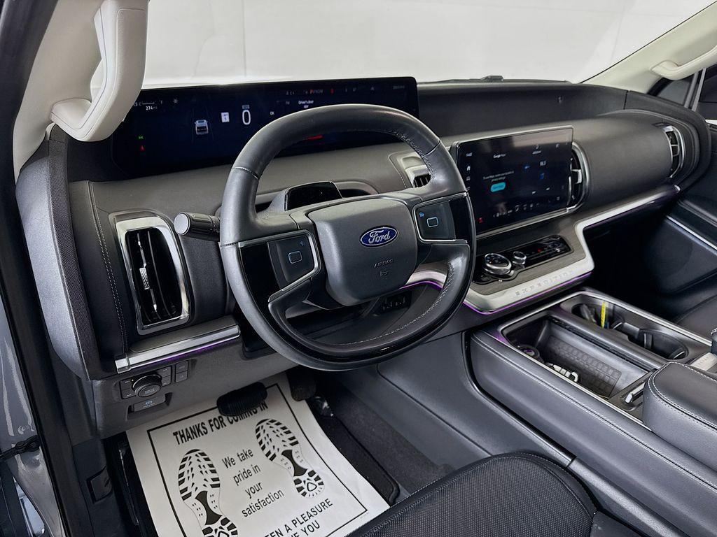 used 2025 Ford Expedition Max car, priced at $73,000