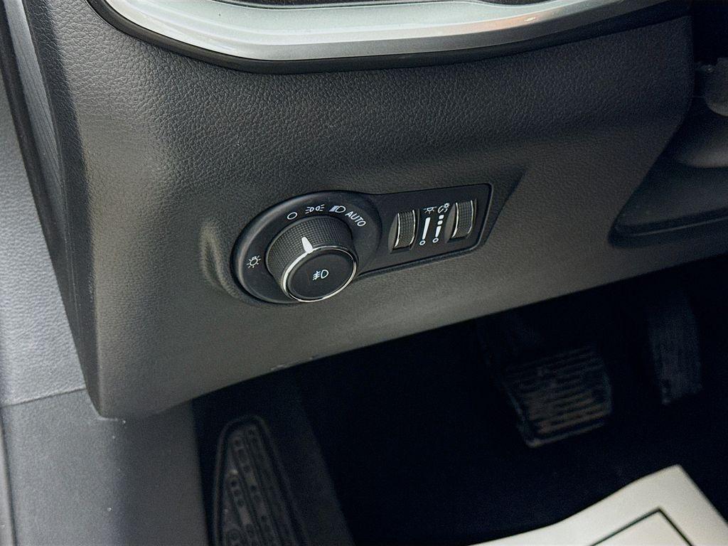 used 2022 Jeep Compass car, priced at $23,000