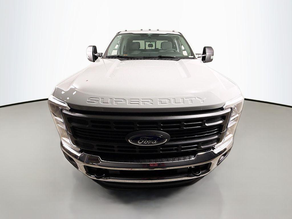 new 2026 Ford F-450 car, priced at $71,618