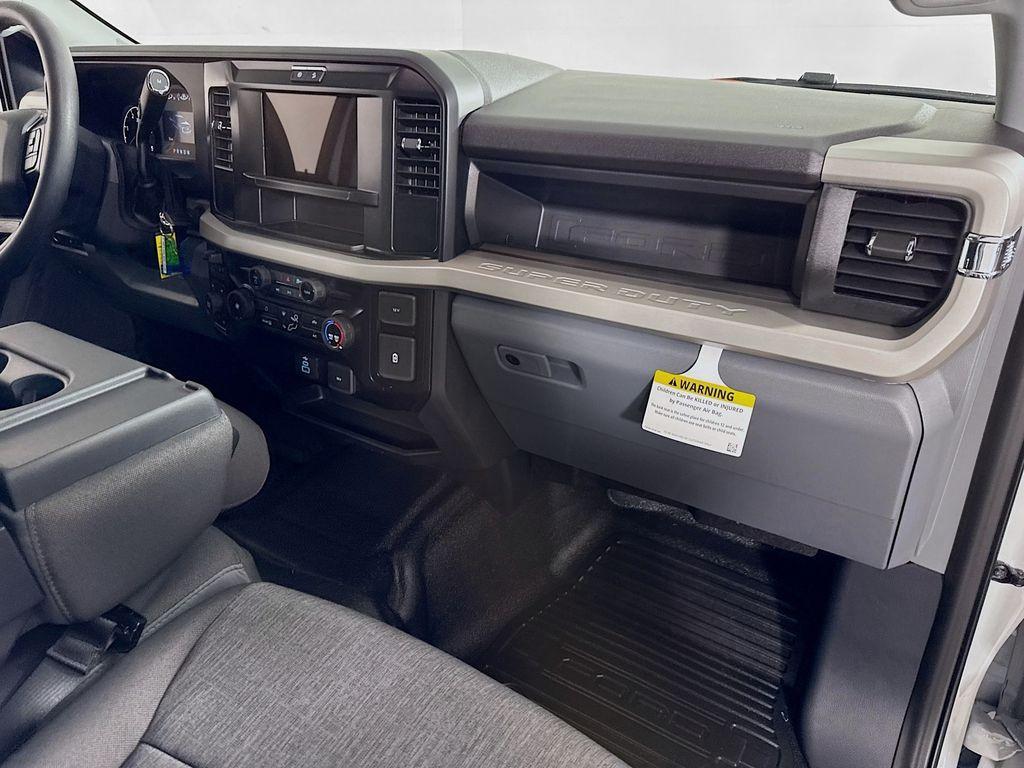 new 2026 Ford F-450 car, priced at $71,618