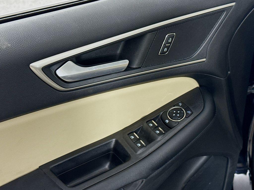 used 2023 Ford Edge car, priced at $28,250