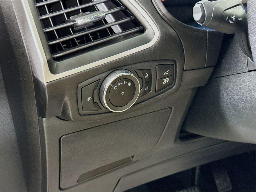 used 2023 Ford Edge car, priced at $28,250