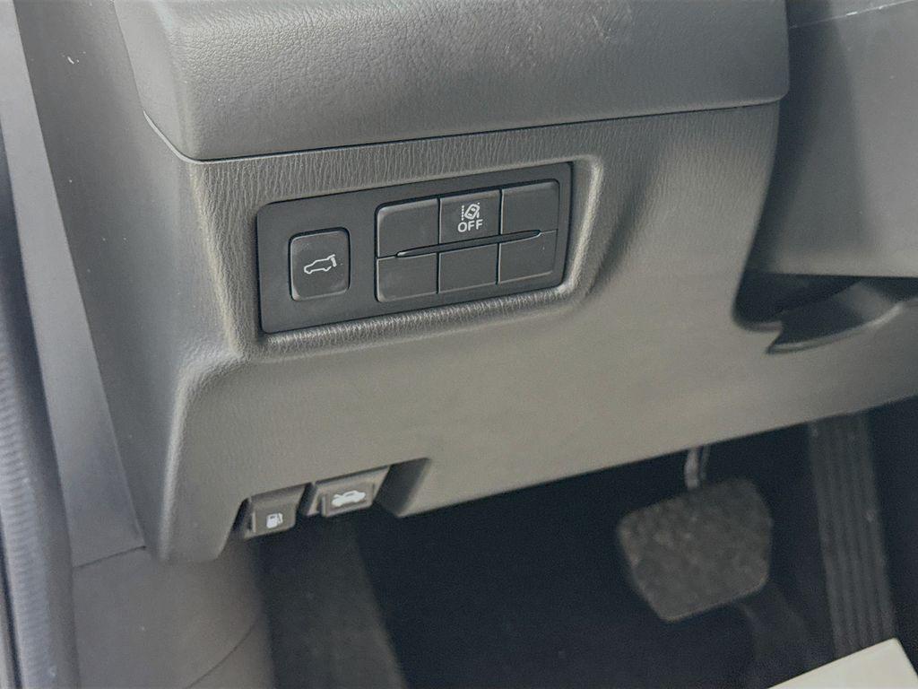 used 2023 Mazda CX-5 car, priced at $25,500