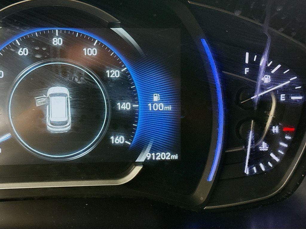 used 2020 Hyundai Santa Fe car, priced at $19,000
