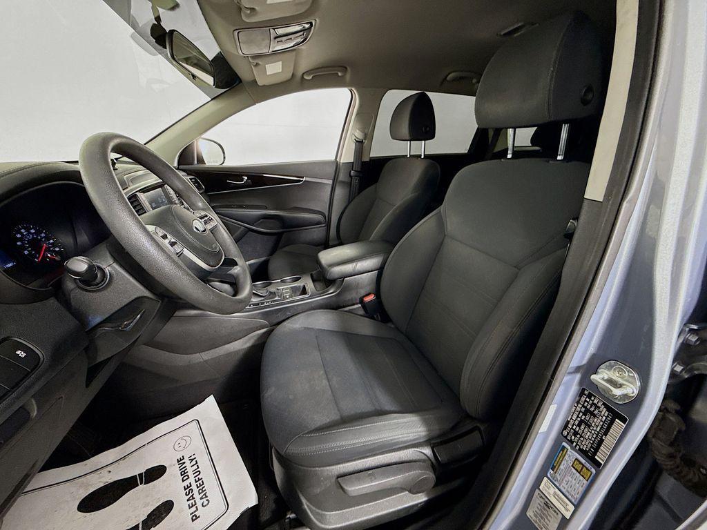 used 2020 Kia Sorento car, priced at $11,899